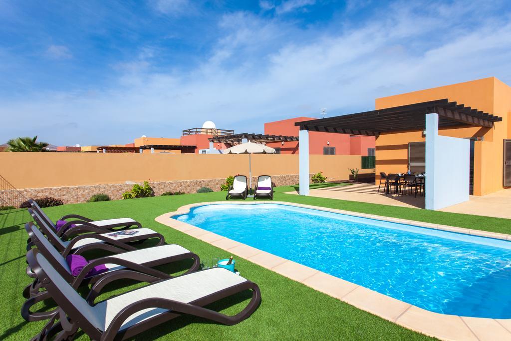 Villa Con Piscina ,Vista Mar Y Campo De Golf Caleta De Fuste Luaran gambar
