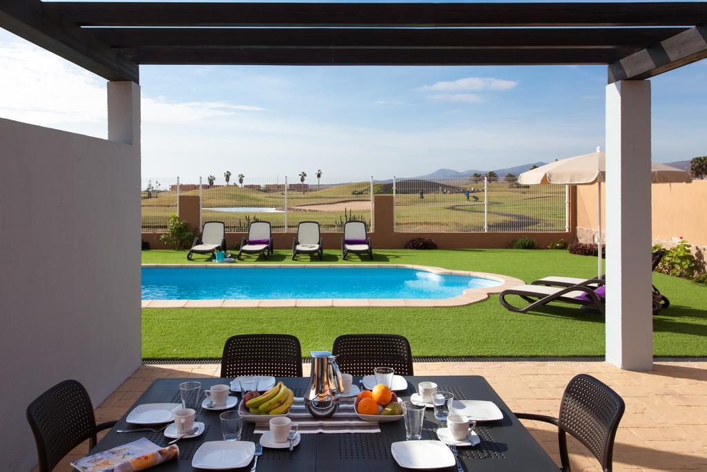 Villa Con Piscina ,Vista Mar Y Campo De Golf Caleta De Fuste Bilik gambar
