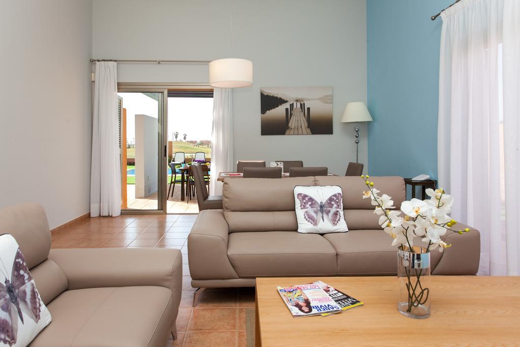 Villa Con Piscina ,Vista Mar Y Campo De Golf Caleta De Fuste Bilik gambar