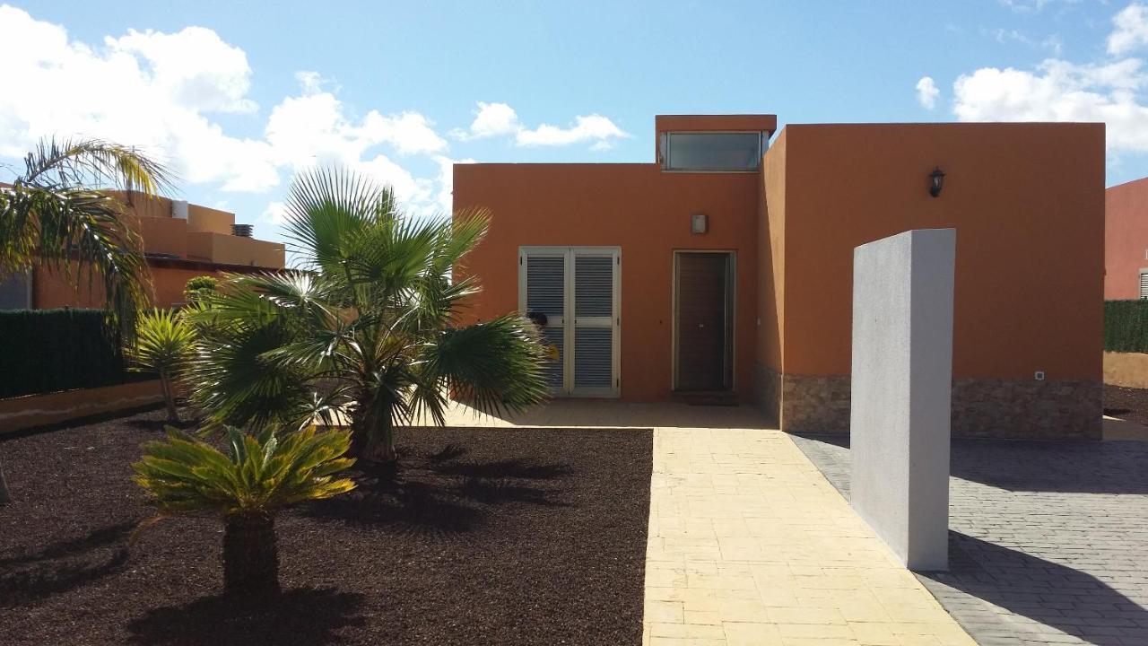 Villa Con Piscina ,Vista Mar Y Campo De Golf Caleta De Fuste Luaran gambar